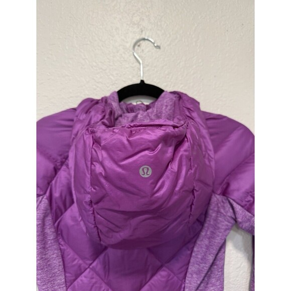 Lululemon Down for a Run Jacket Hooded Goose Down Purple Violet Size 2 - Picture 4 of 9
